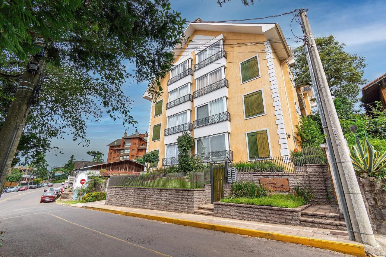 Rosa Edificio Giovani Pizetta Apartment Gramado Exterior photo